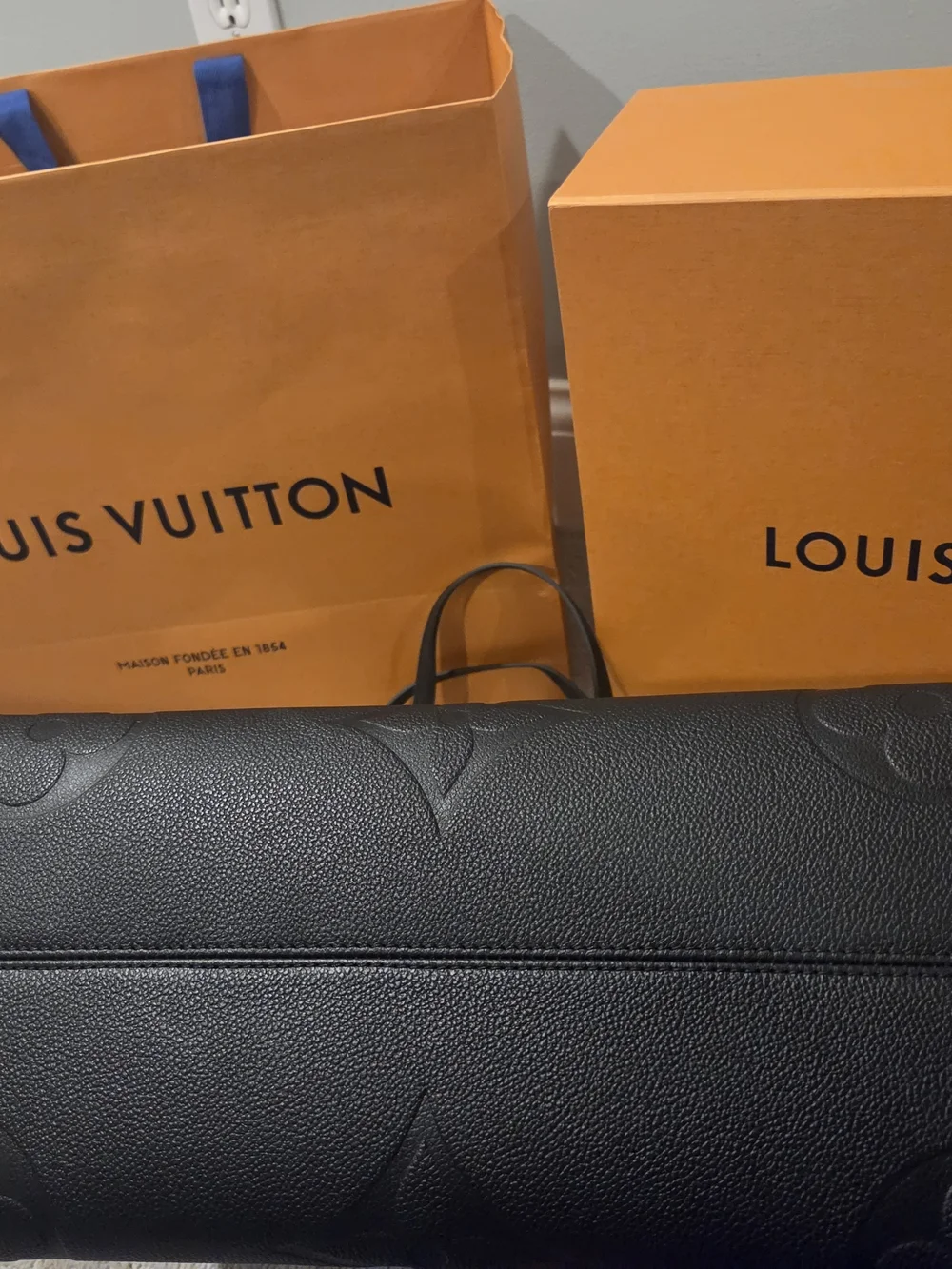 Louis Vuitton OntheGo GM Tote